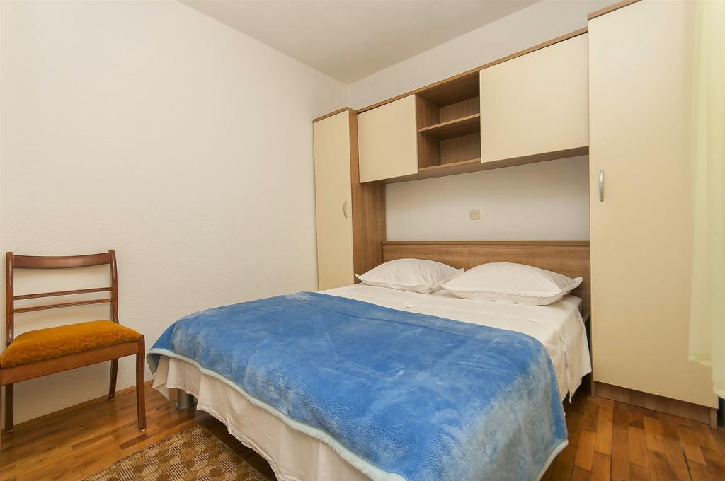 Apartments Luca Rogoznica  Luaran gambar